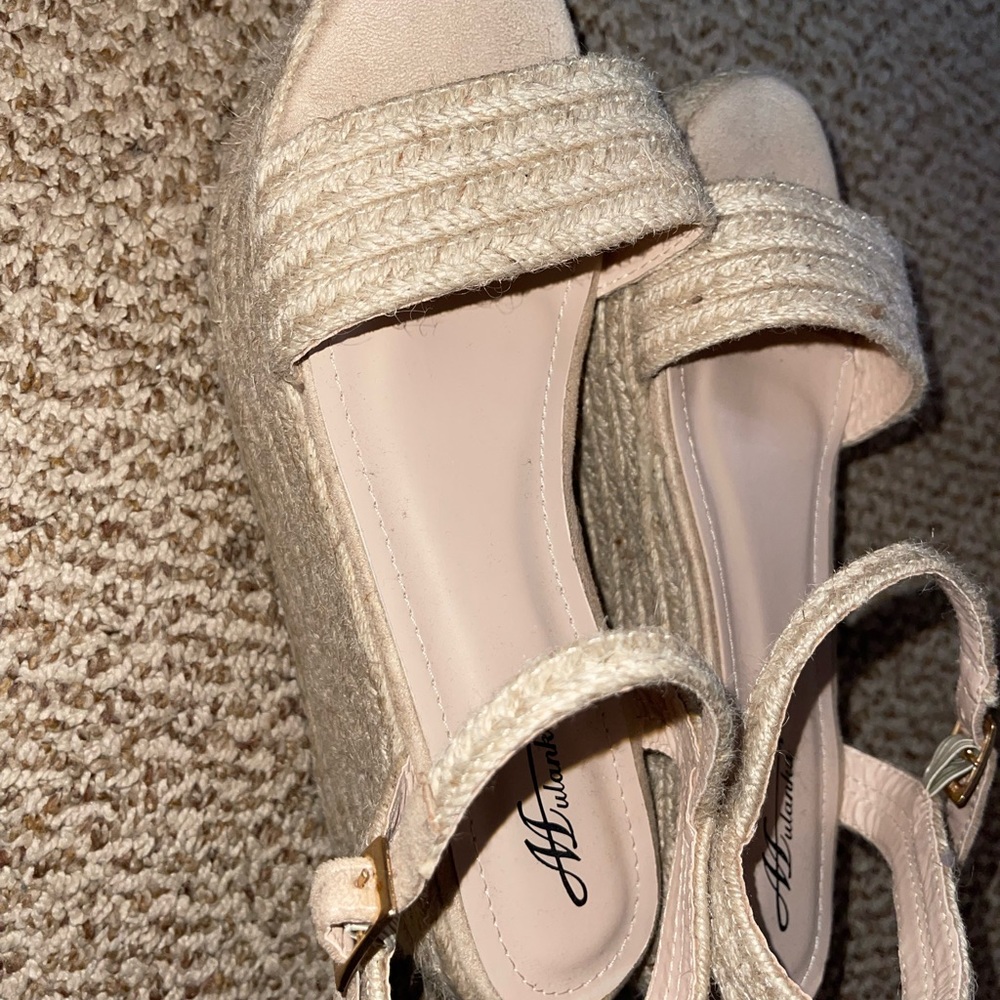 Wedges - Picture 3 of 3